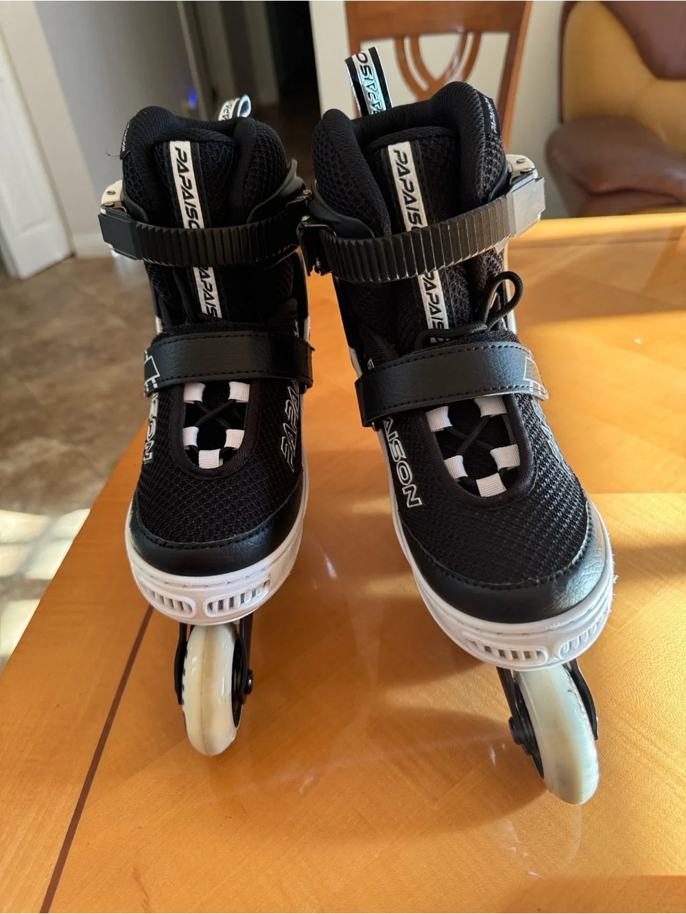 PApaison Kids Inline Roller Skates - Black & White  size 1-4